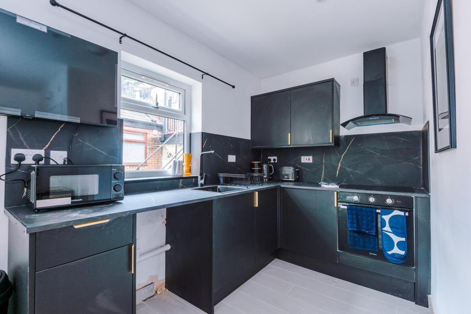 Comfort Style Brand New Selly Oaks Apartment Бирмингам Екстериор снимка